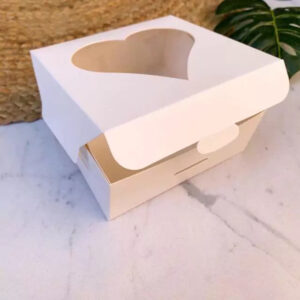 CAJA BLANCA CORAZON C/VISOR 19x19x8